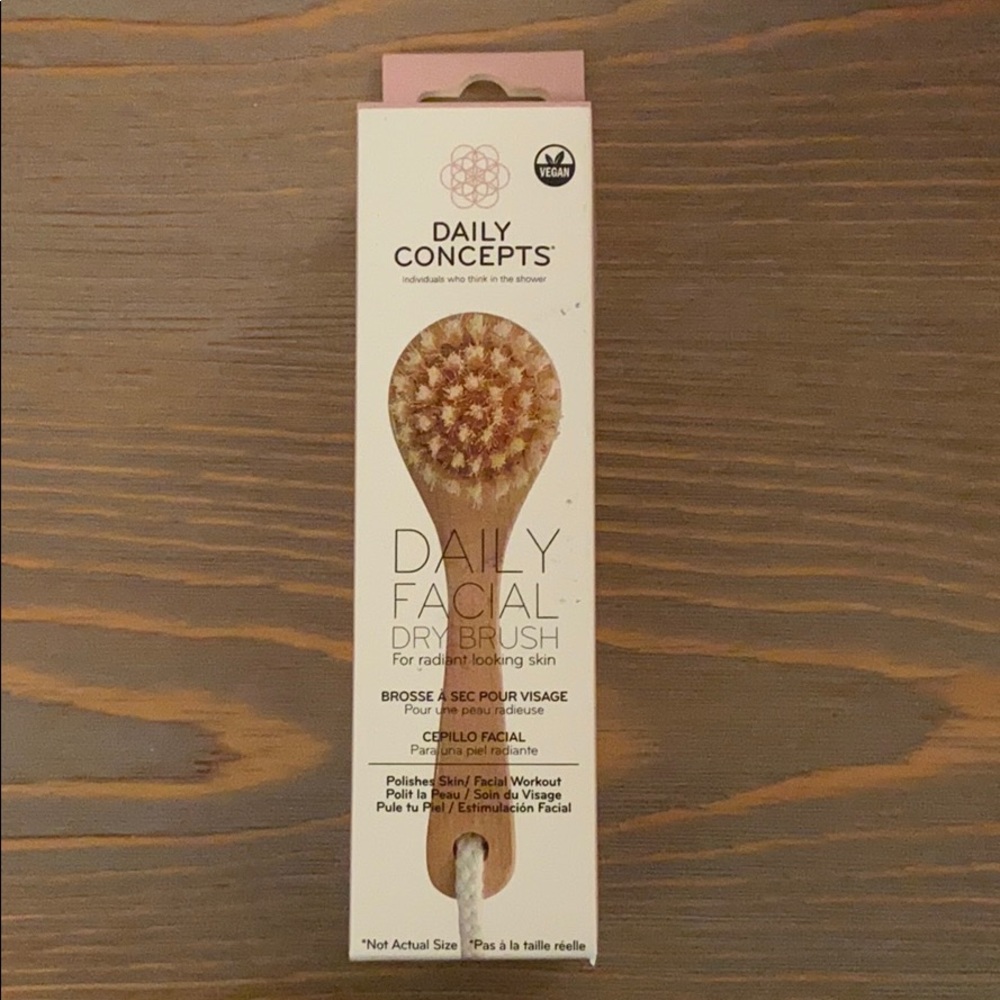 NWT Daily Concepts | Facial dry brush - Picture 3 of 3